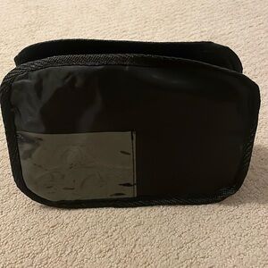 NWOT: Toiletry Bag NEW